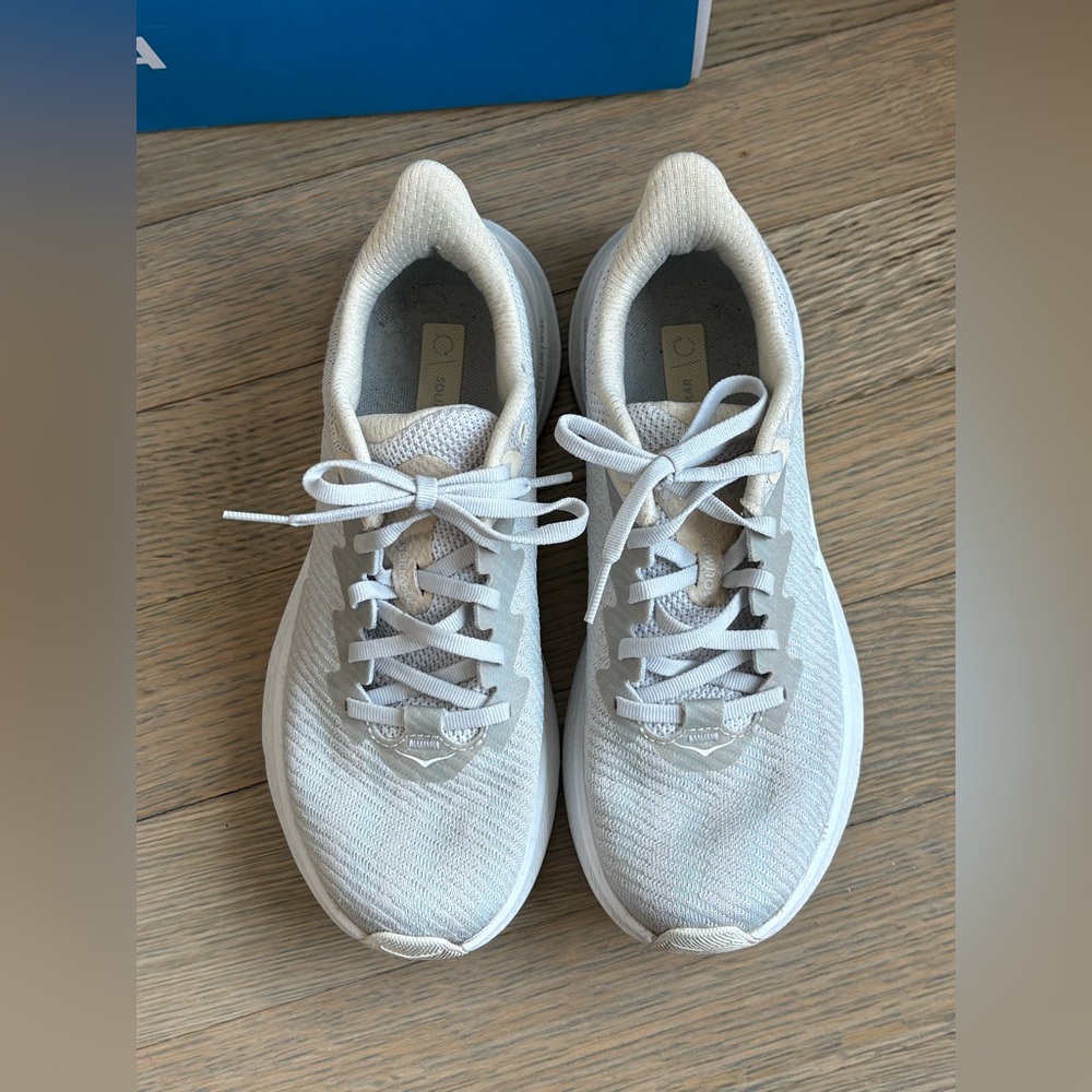 HOKA Women’s Solimar Size 7 - Picture 2 of 10